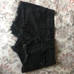 American eagle faded black shorts size 4